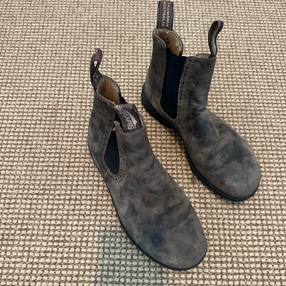Blundstone Boots 8